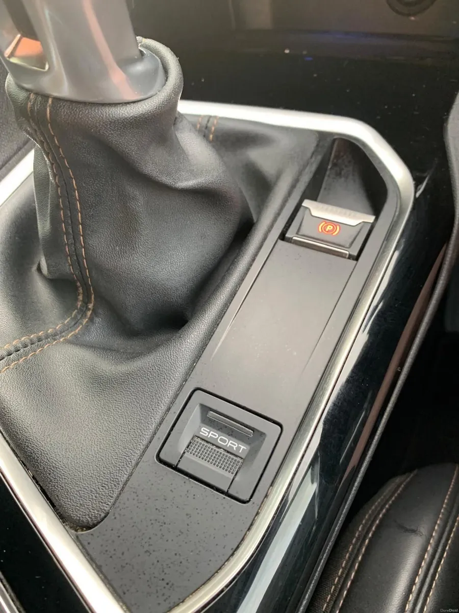 Peugeot 3008 2018 - Image 4