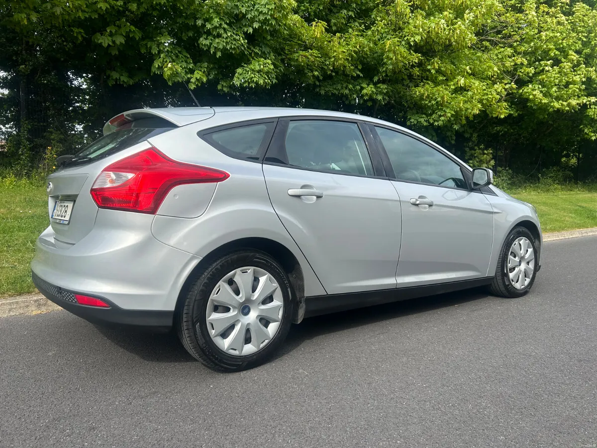 Ford Focus 2011 NCT 04/27 - Image 2