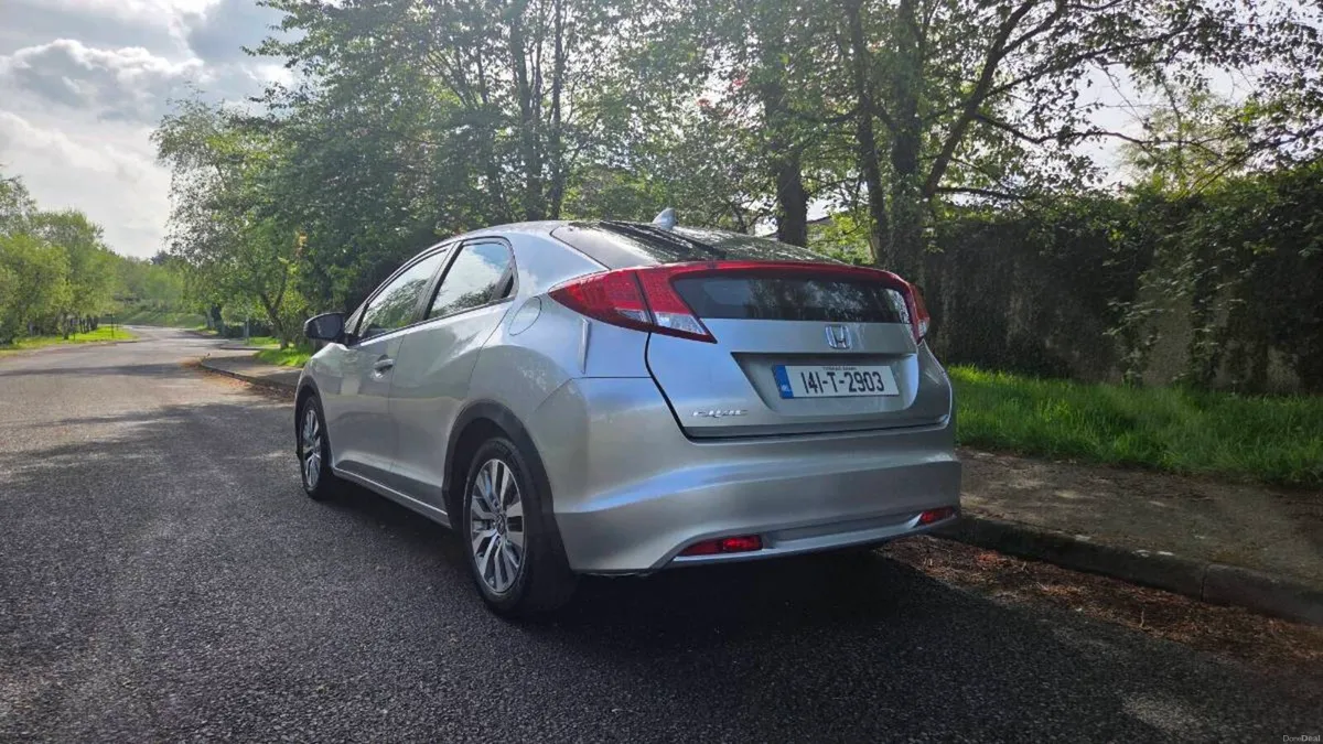 Honda Civic 1.6DTEC 5dr - Image 3