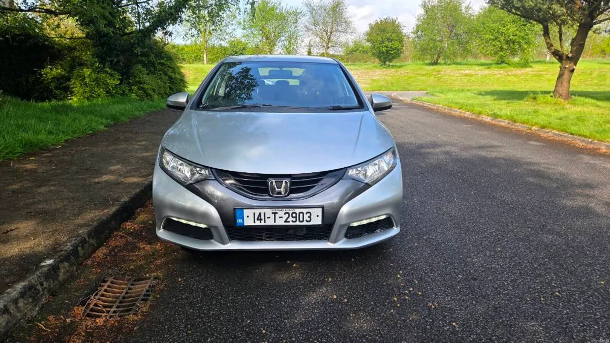 Honda Civic 1.6DTEC 5dr - Image 2