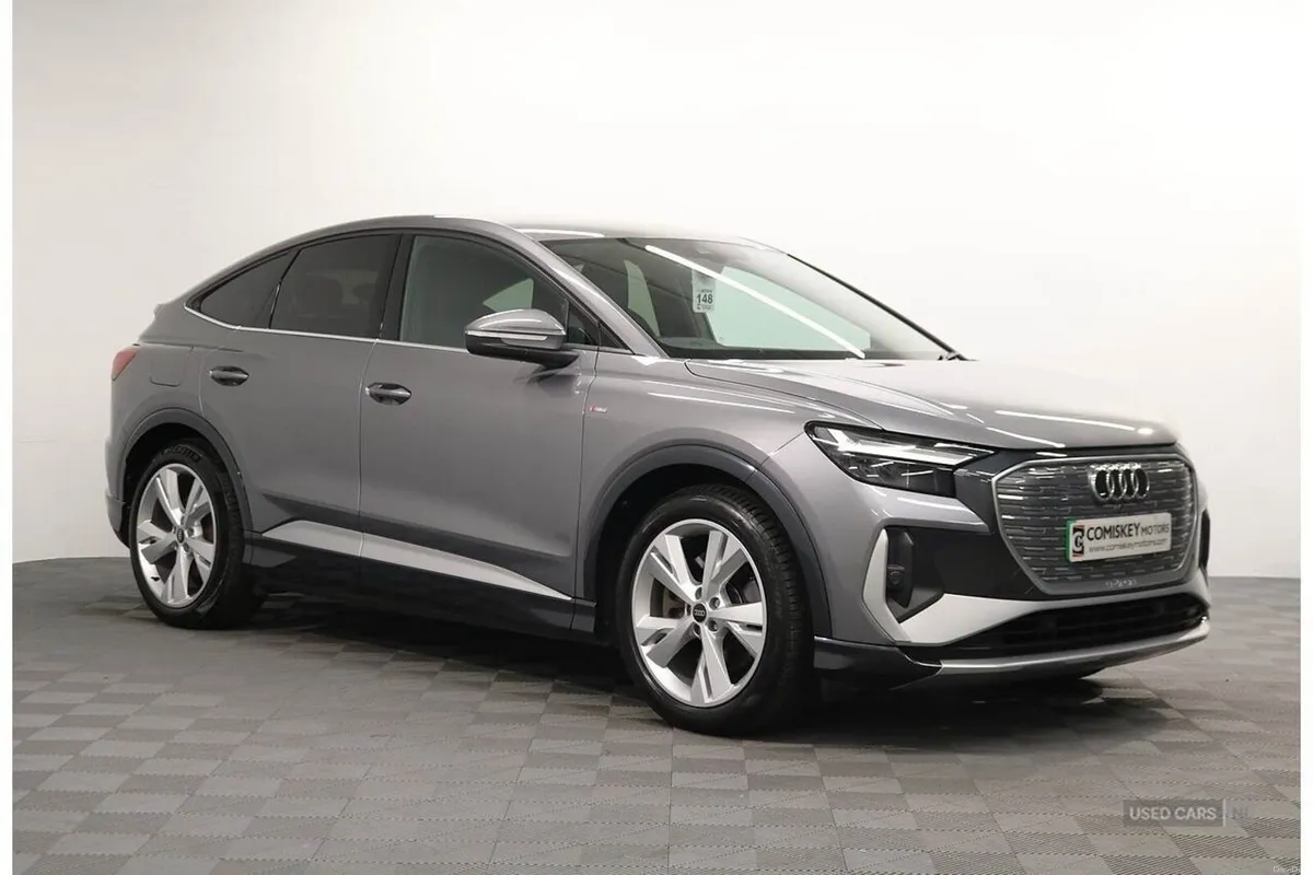 Audi Q4 e-tron S line - Image 1