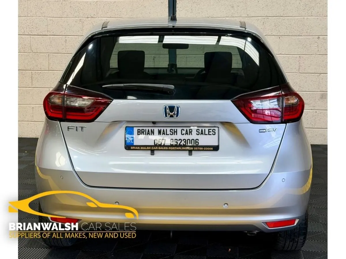 Honda Fit 202 E-HEV - Image 3