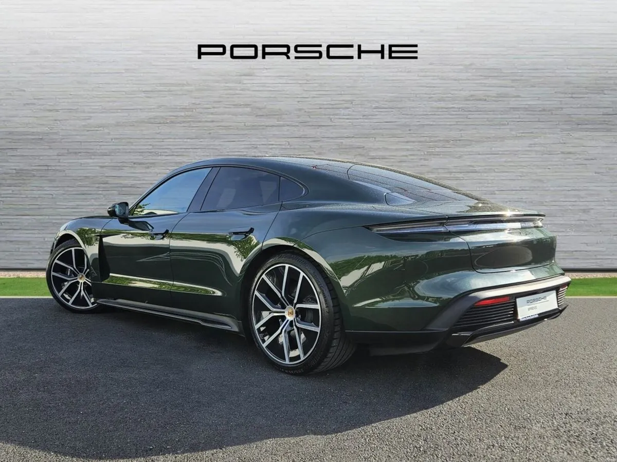 Porsche Taycan Black Edition - Image 3