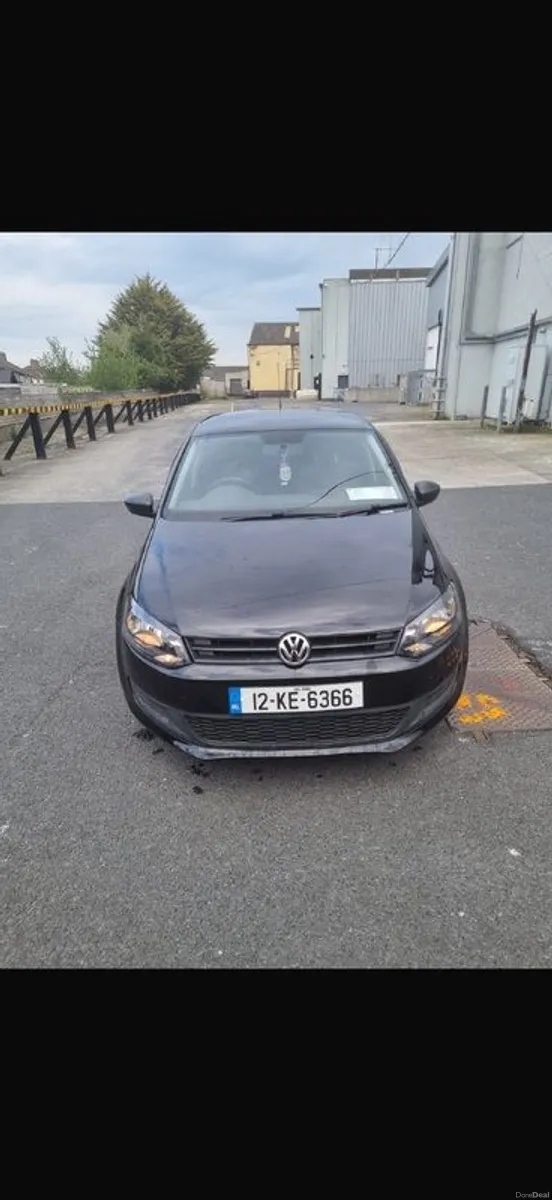 2012 Volkswagen Polo - Image 2