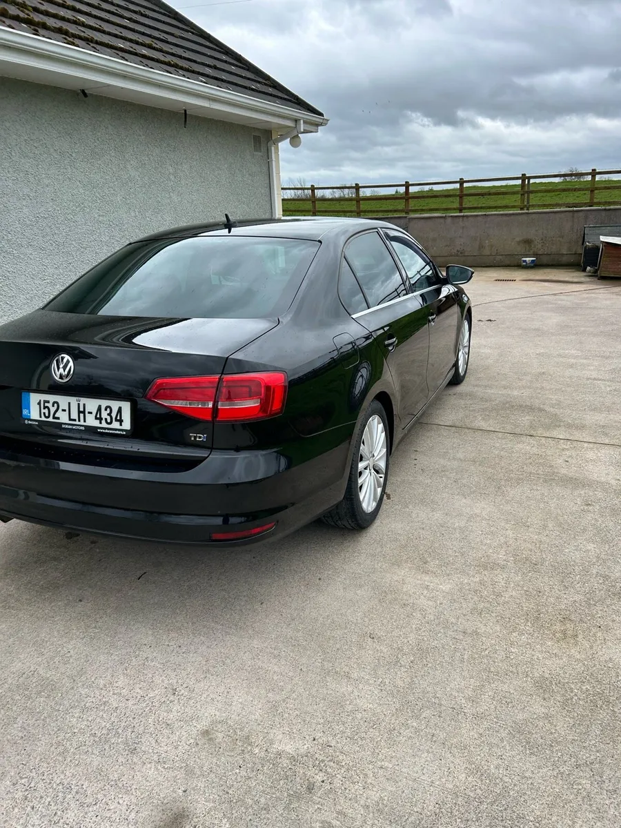 Volkswagen Jetta - Image 4
