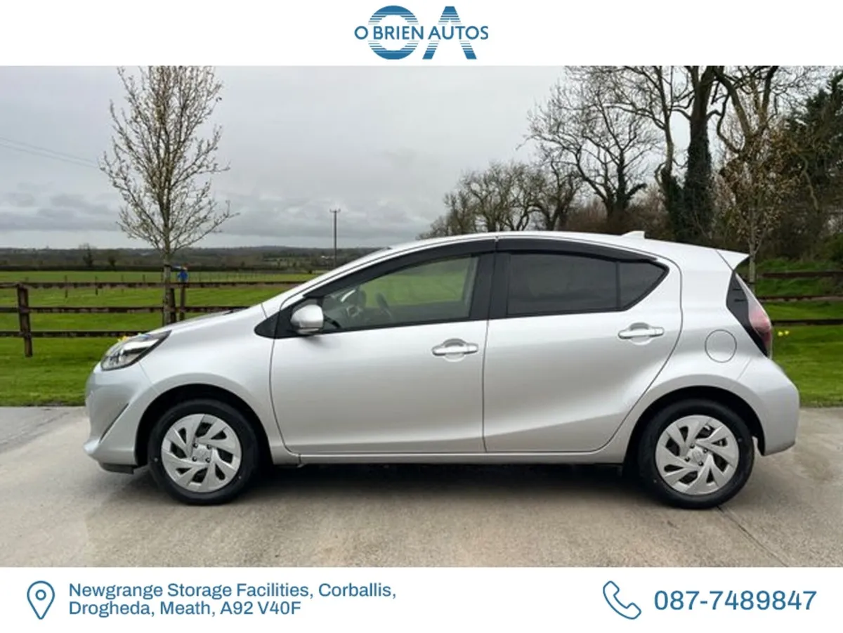 Toyota Aqua Hybrid automatic *RETAIL PRICE €13900 - Image 3