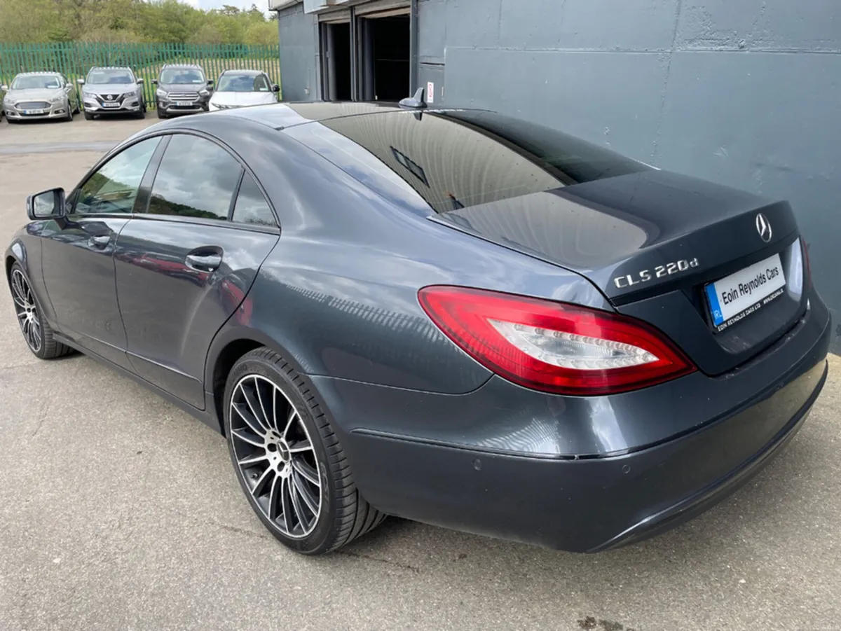 Mercedes-Benz CLS 220 CDI COUPE 4DR AUTO AMG EXTRA - Image 6