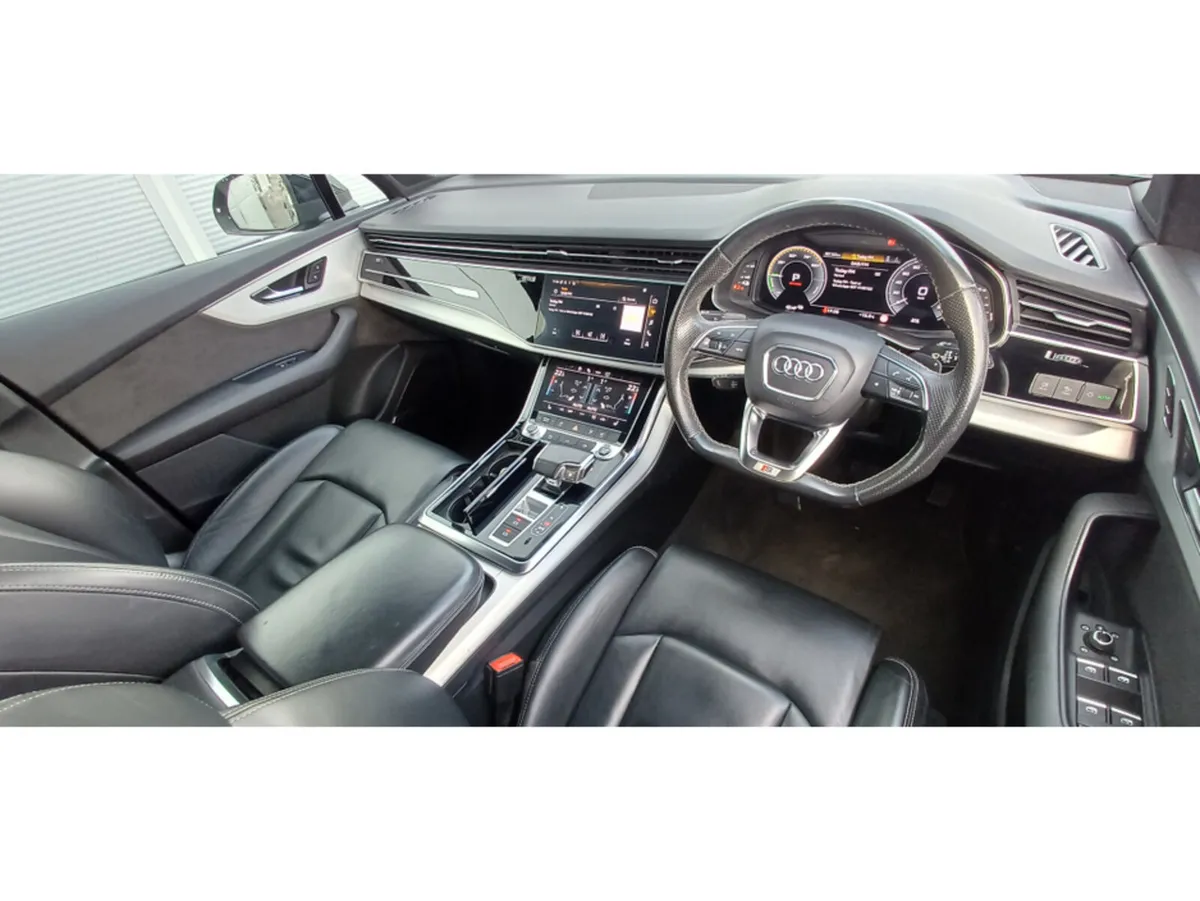Audi Q7 3.0 S LINE 55 E QUATTRO 381PS 5 - Image 4