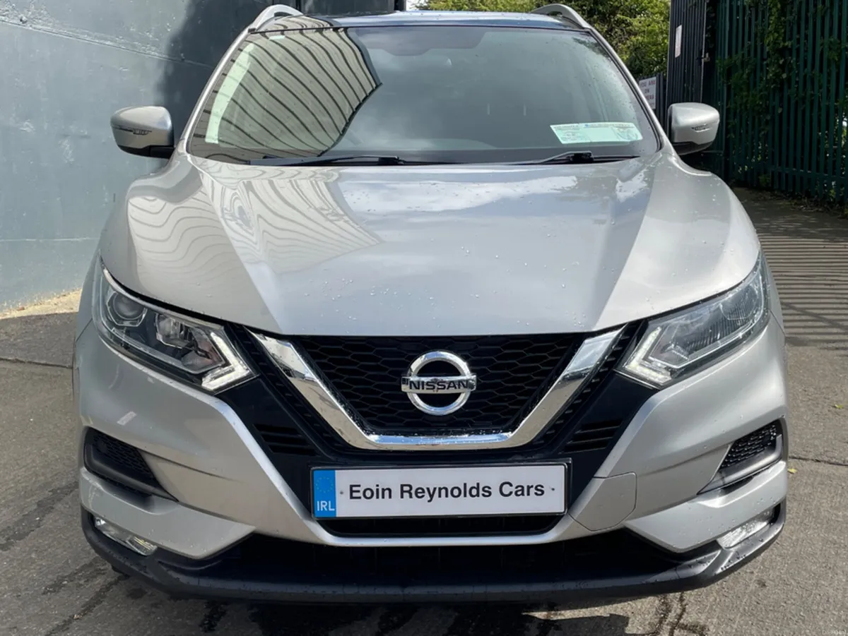 Nissan Qashqai SV Diesel High spec Low Kms! - Image 3