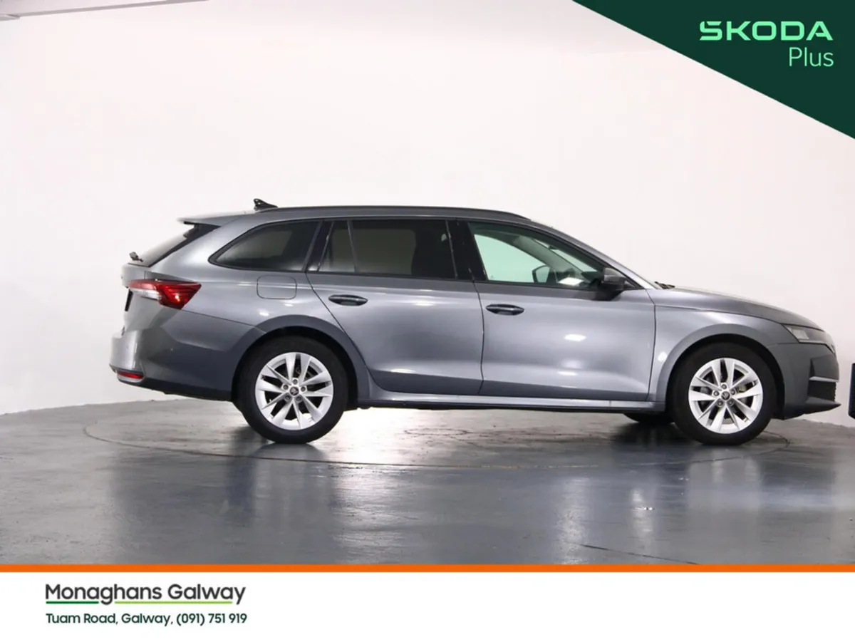 Skoda Octavia COMBI SE 2.0TDI 115HP - Image 3