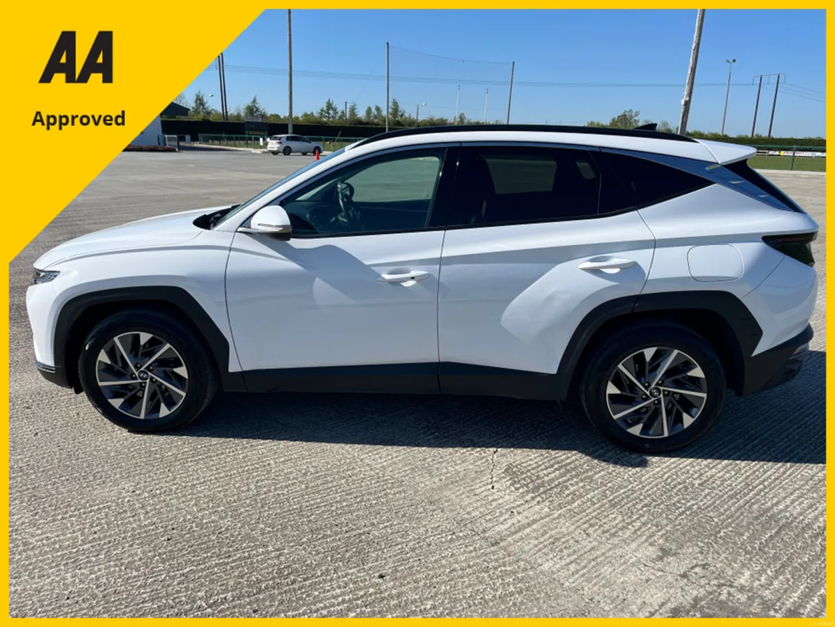 Hyundai Tucson EXECUTIVE PLUS ON HOLD FOR CUSTOMER - Image 6