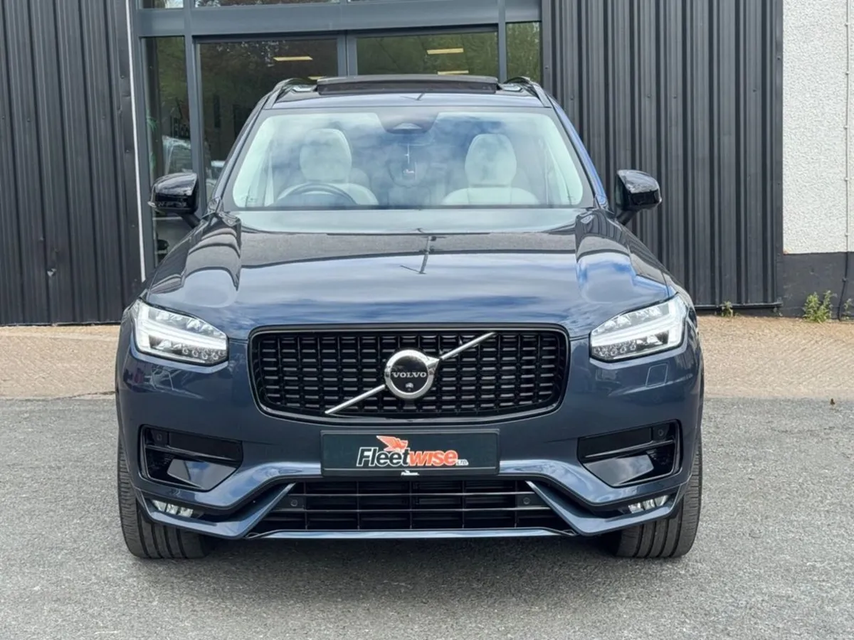 2.0 B5 MHEV Plus SUV 5dr Diesel Hybrid Auto 4WD Eu - Image 2