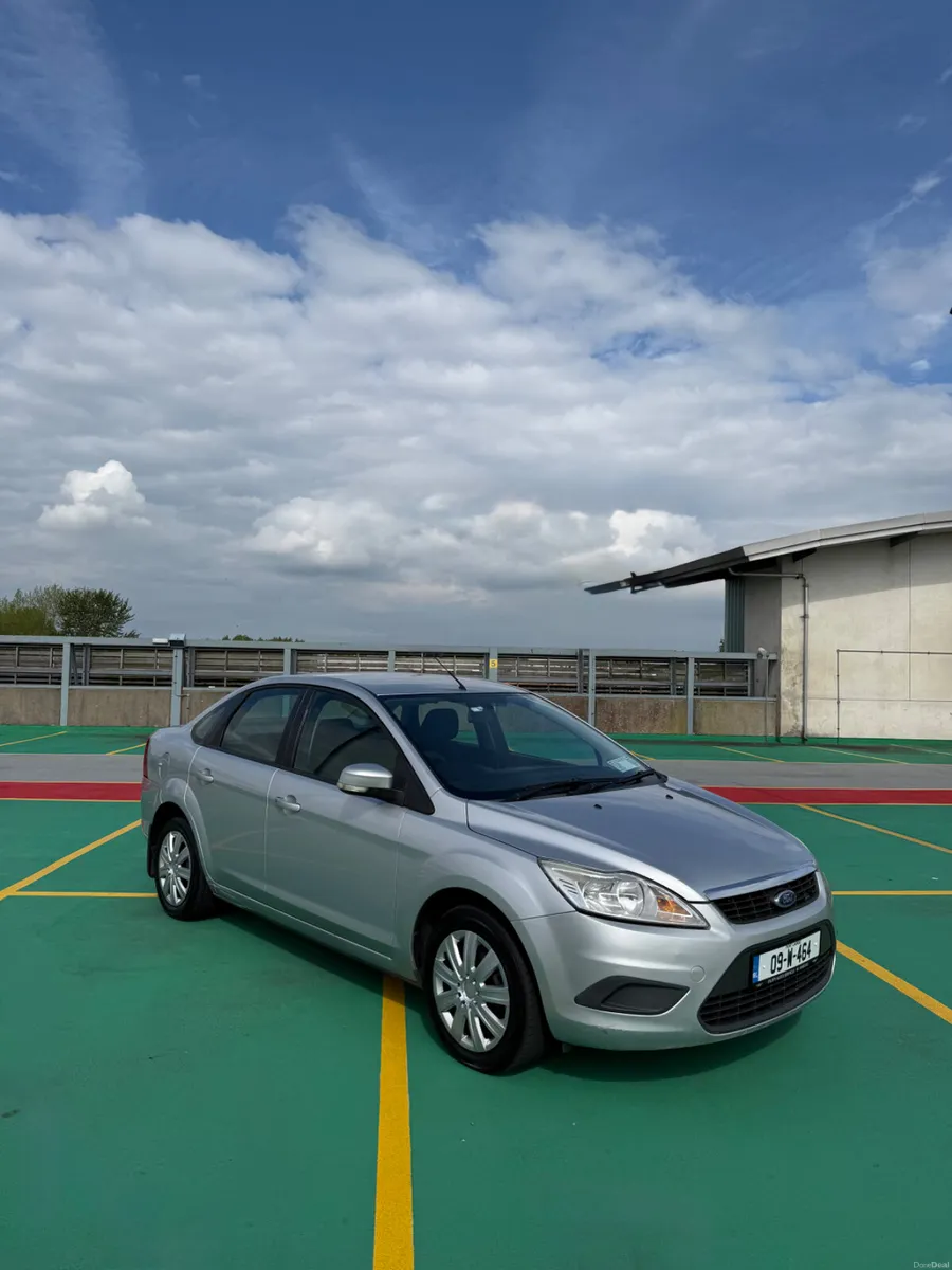 09 Ford Focus 1.4 Petrol - STYLE MODEL - Image 1