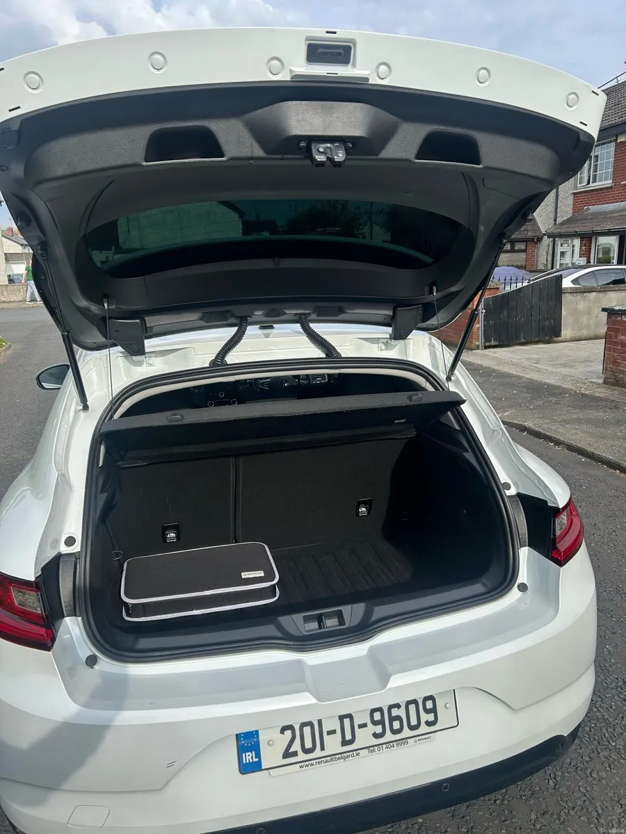 Renault Megane - Image 4