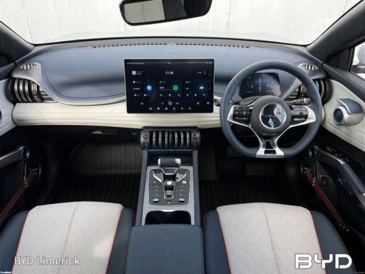 BYD ATTO 3 1.0 - Image 2