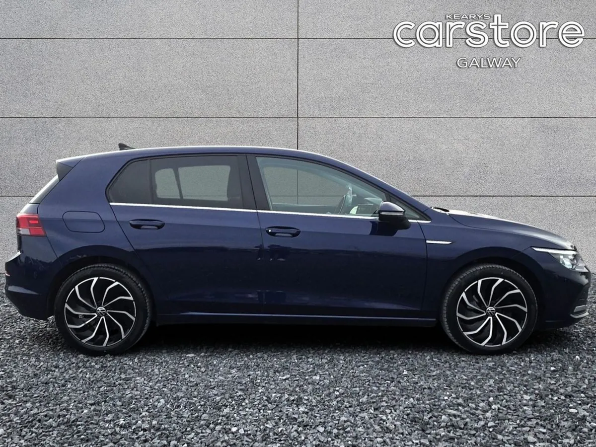 Volkswagen Golf 1.5 eTSI 130HP Style DSG MHEV - Image 2