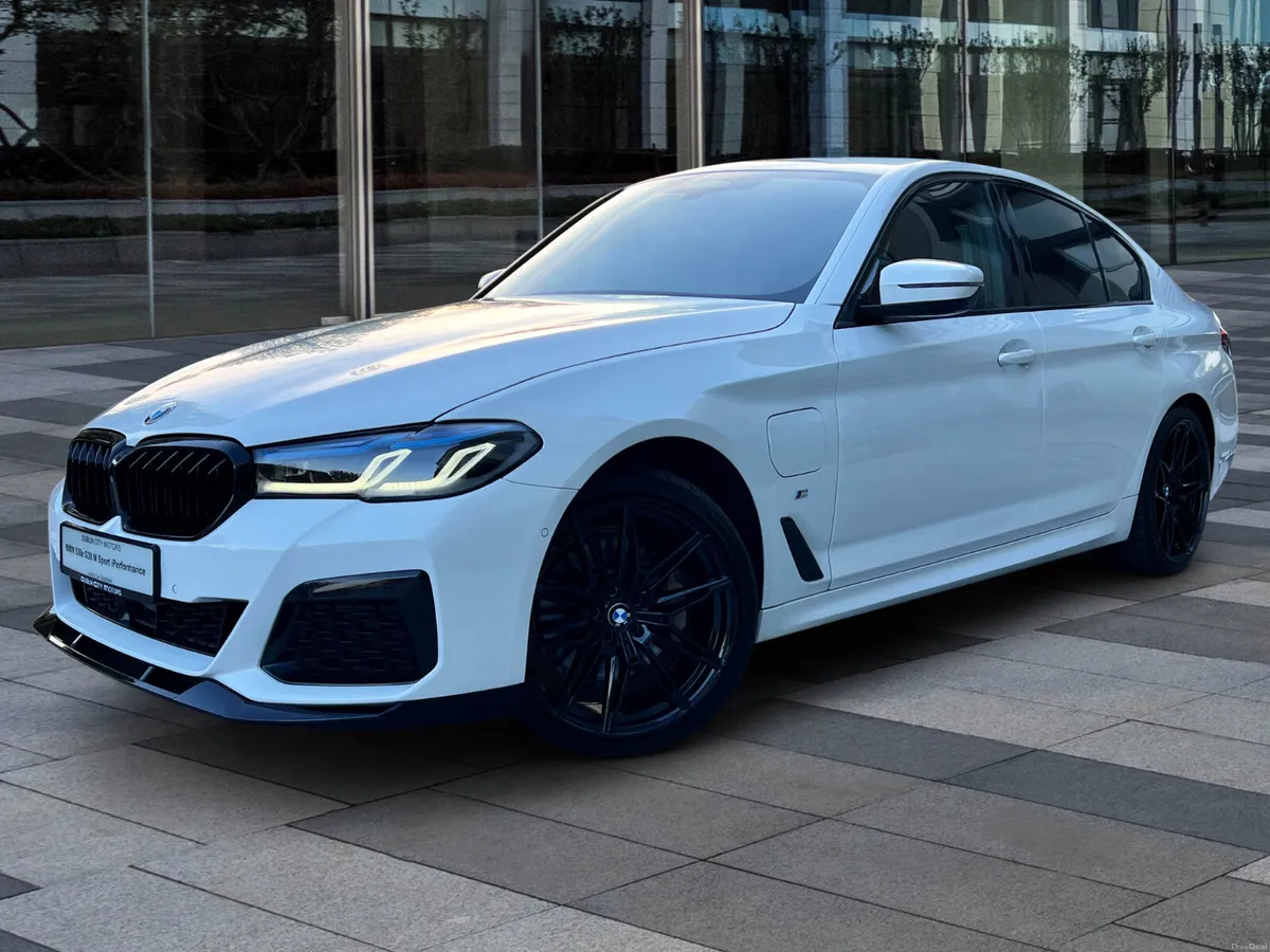BMW 530e G30 LCI M Sport Joy Plus Edition - Image 3
