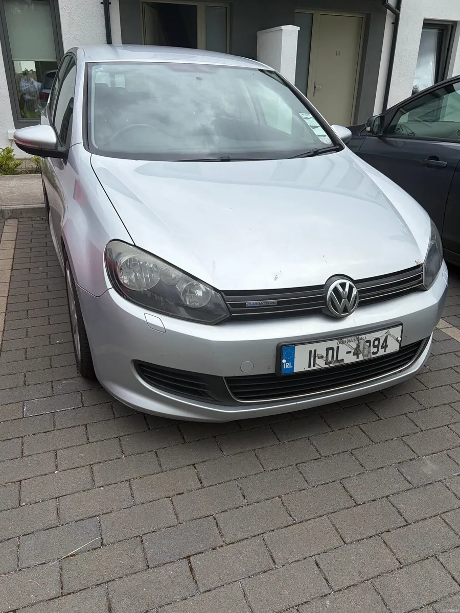 Volkswagen Golf 2011 - Image 2