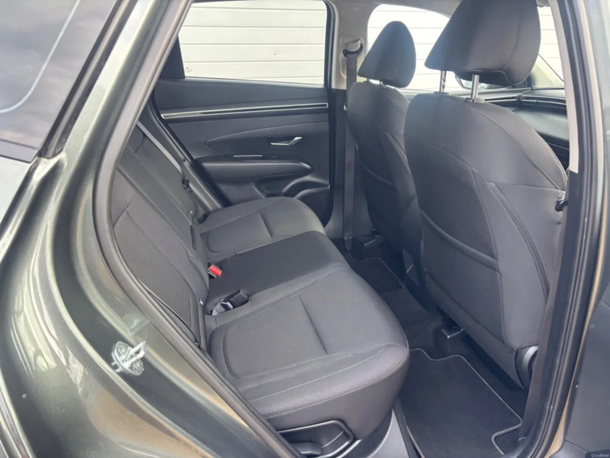 Hyundai Tucson IX35 COMFORT PLUS 5DR - Image 6