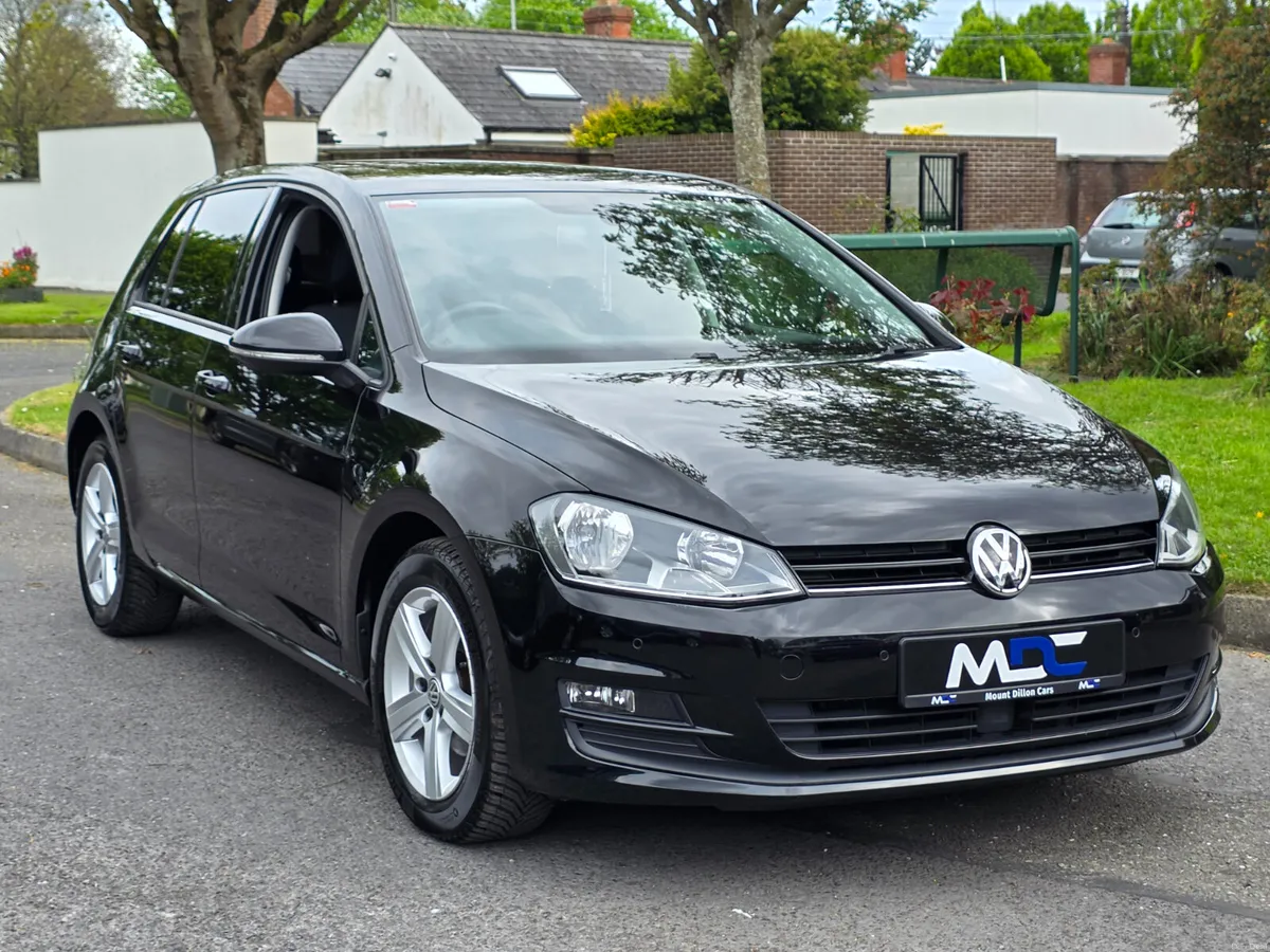Volkswagen Golf Diesel Automatic *LOW KMS* 2015 - Image 3