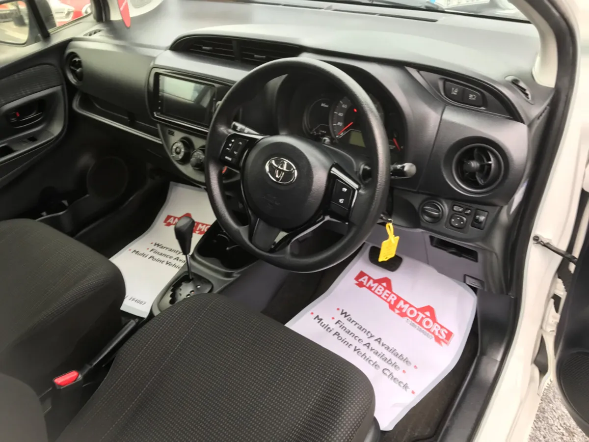 2019 TOYOTA YARIS VITZ HYBRID AUTO - Image 4