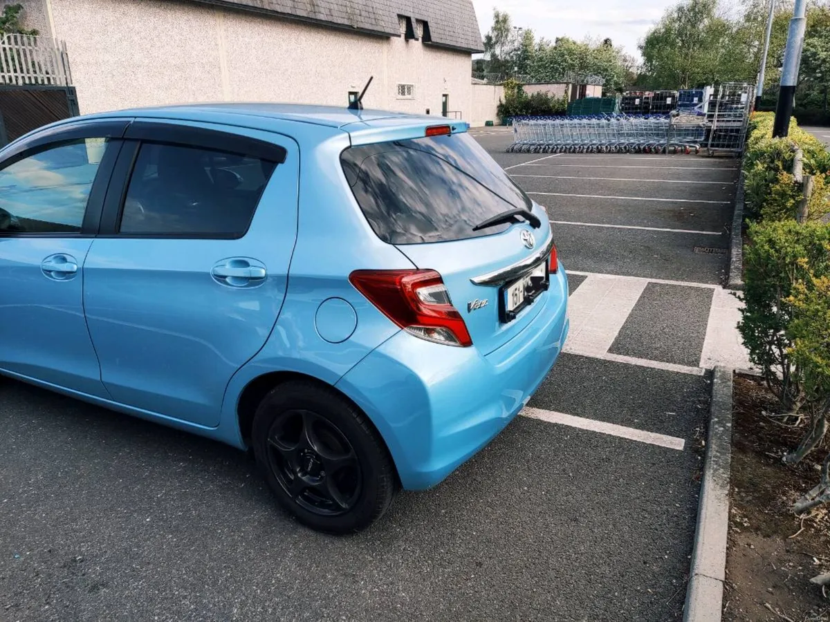 Toyota Vitz 151 1.0L Petrol Automatic - Image 4