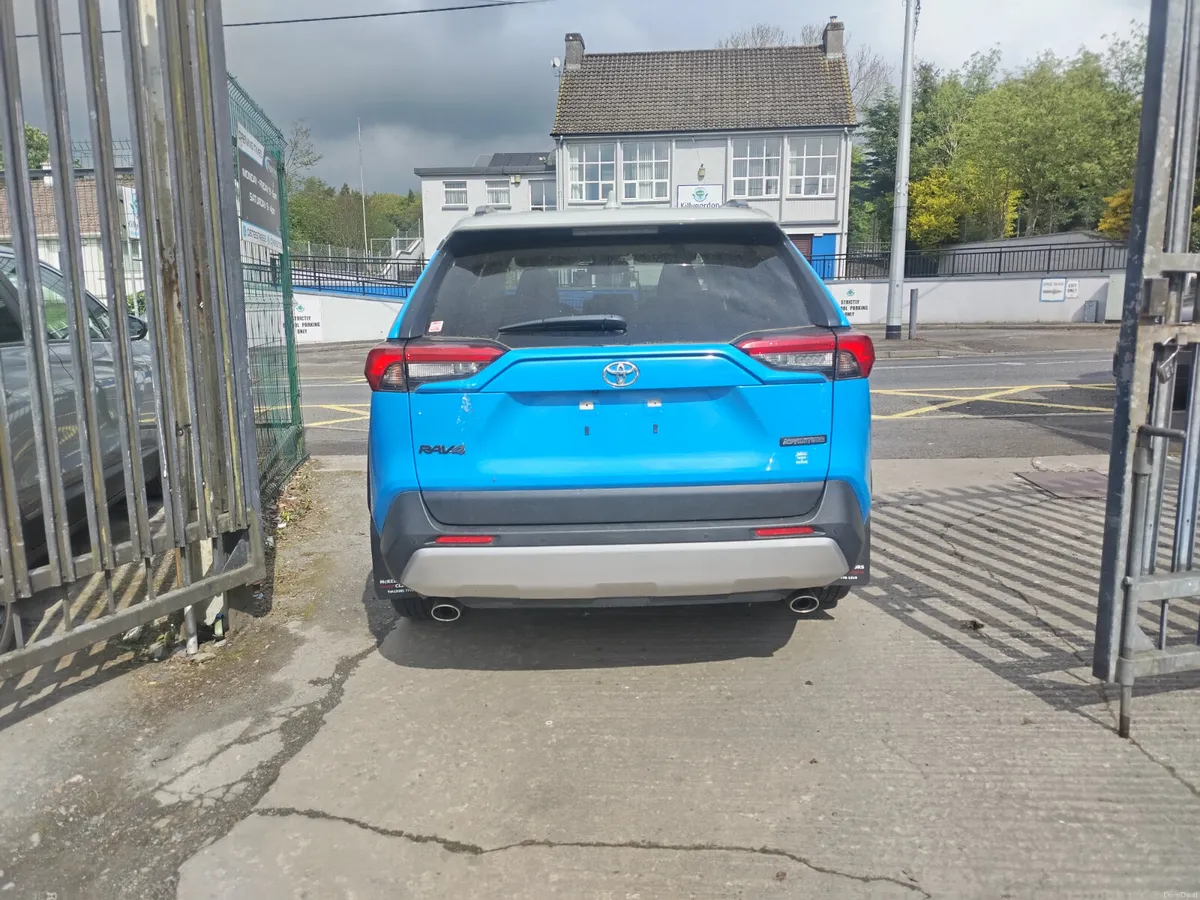 Toyota Rav4 - Image 4