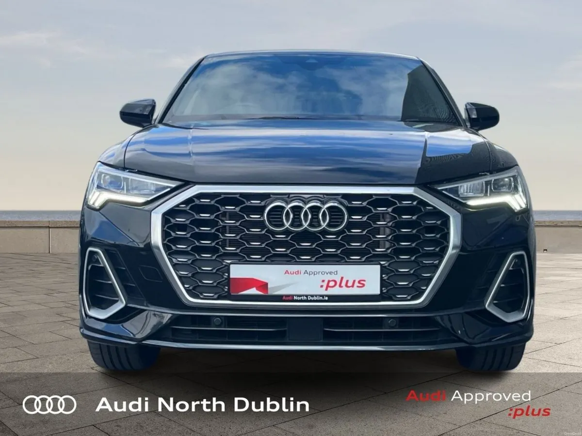 Audi Q3 Q3 S Line 45 Tfsi E S-A  S Line  45 TFSi-e - Image 4