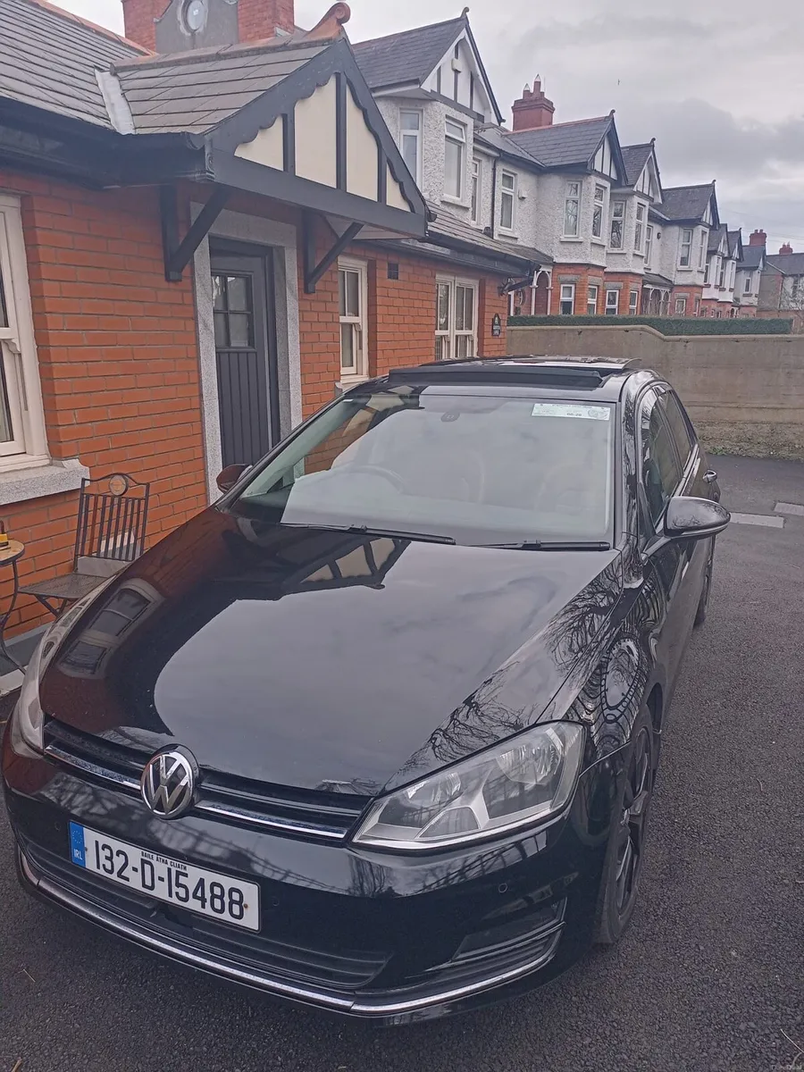 Volkswagen Golf (tan leather) - Image 1