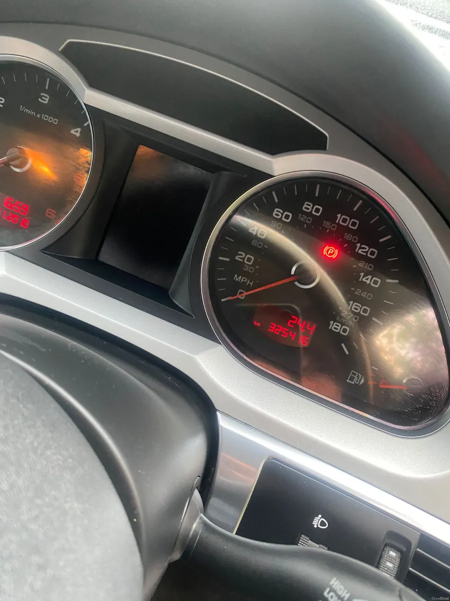 Audi A6 2010 - Image 3