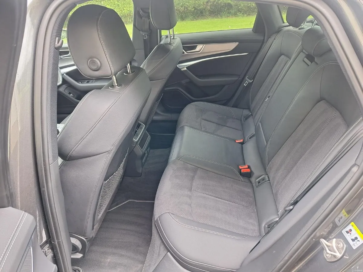 Audi A6 2022 - Image 6