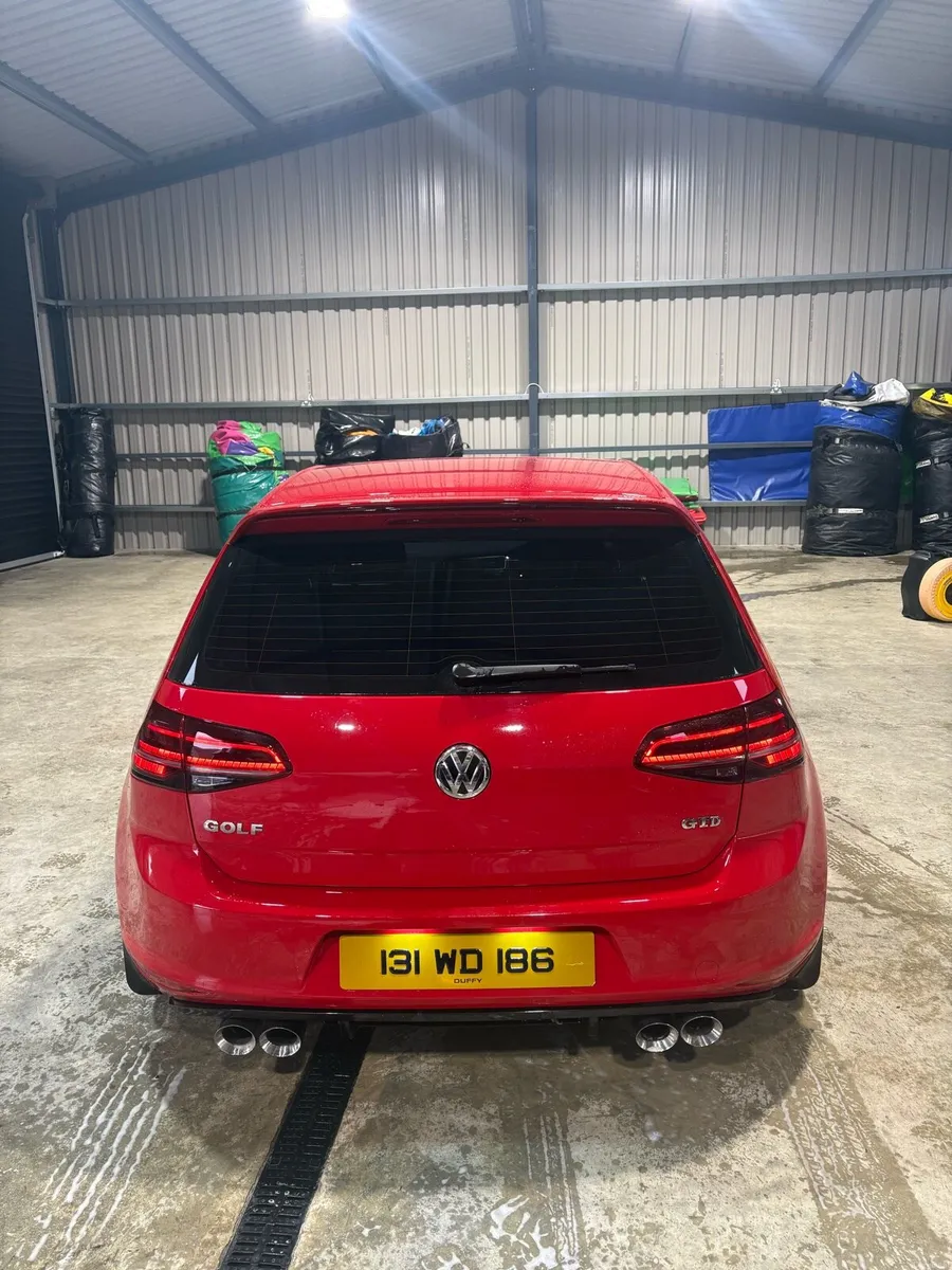 Golf - Image 2