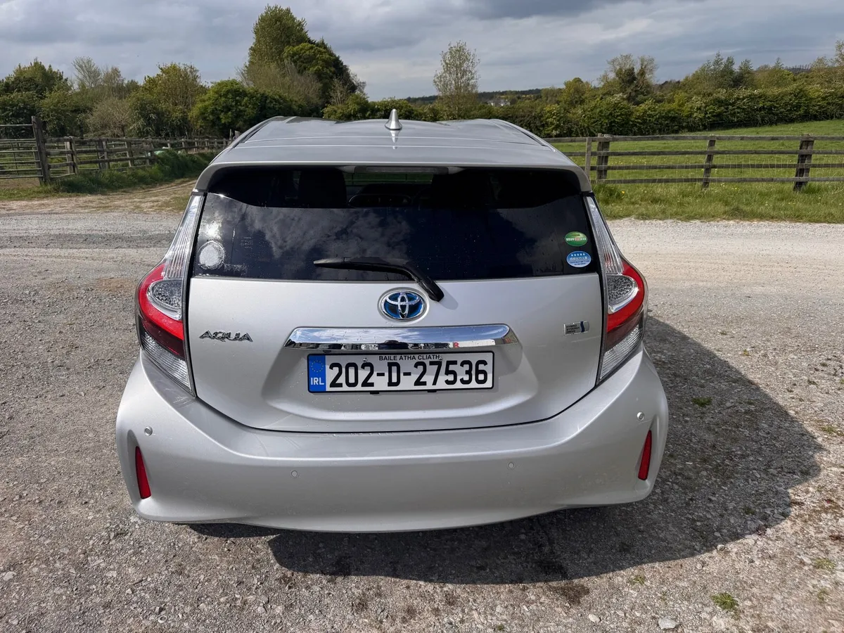 Toyota Aqua 202 S Style - Image 3