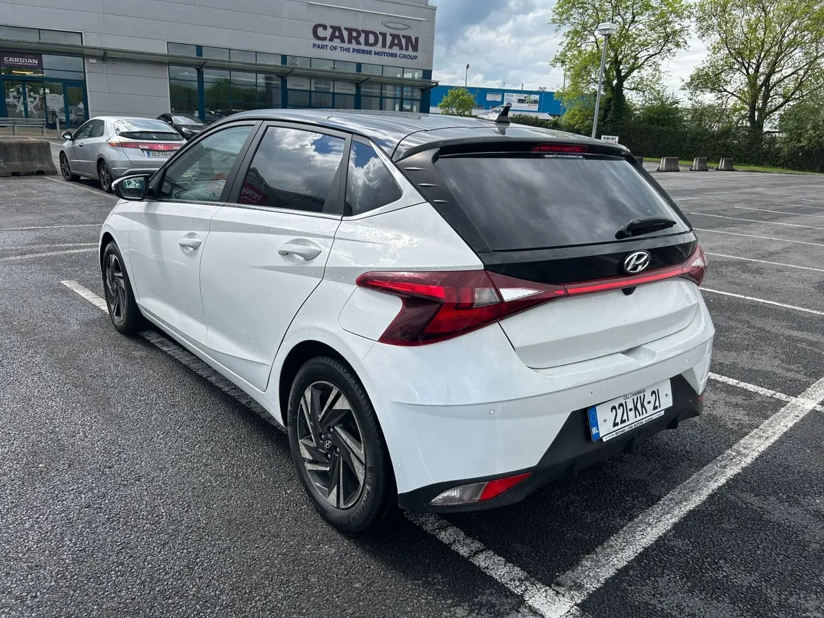 Hyundai i20 2022 DELUXE PLUS 1.2P - Image 3