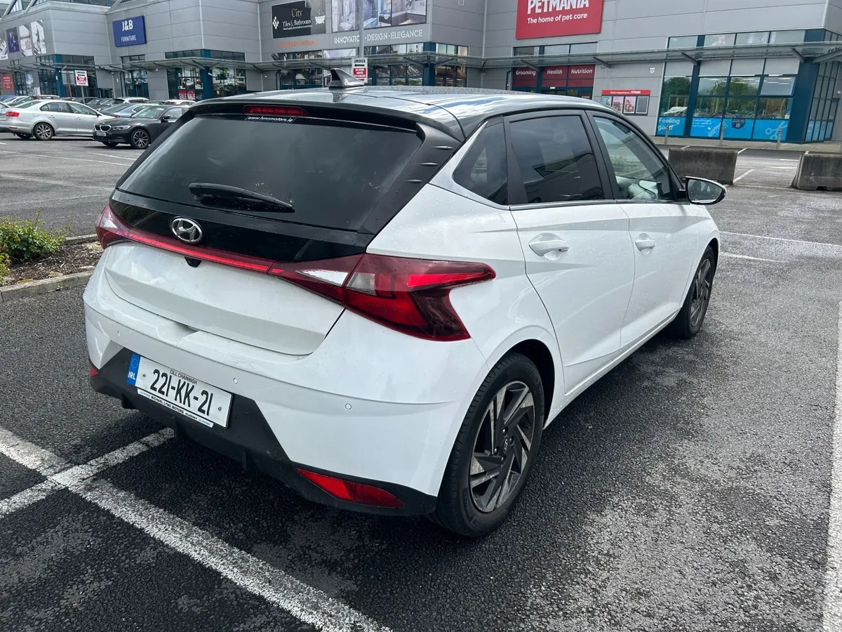 Hyundai i20 2022 DELUXE PLUS 1.2P - Image 4