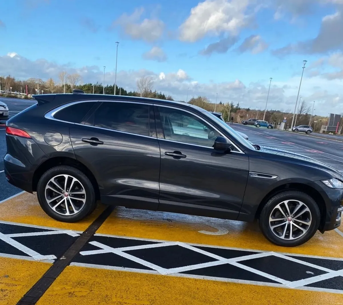 Jaguar F-Pace 2017 - Image 2