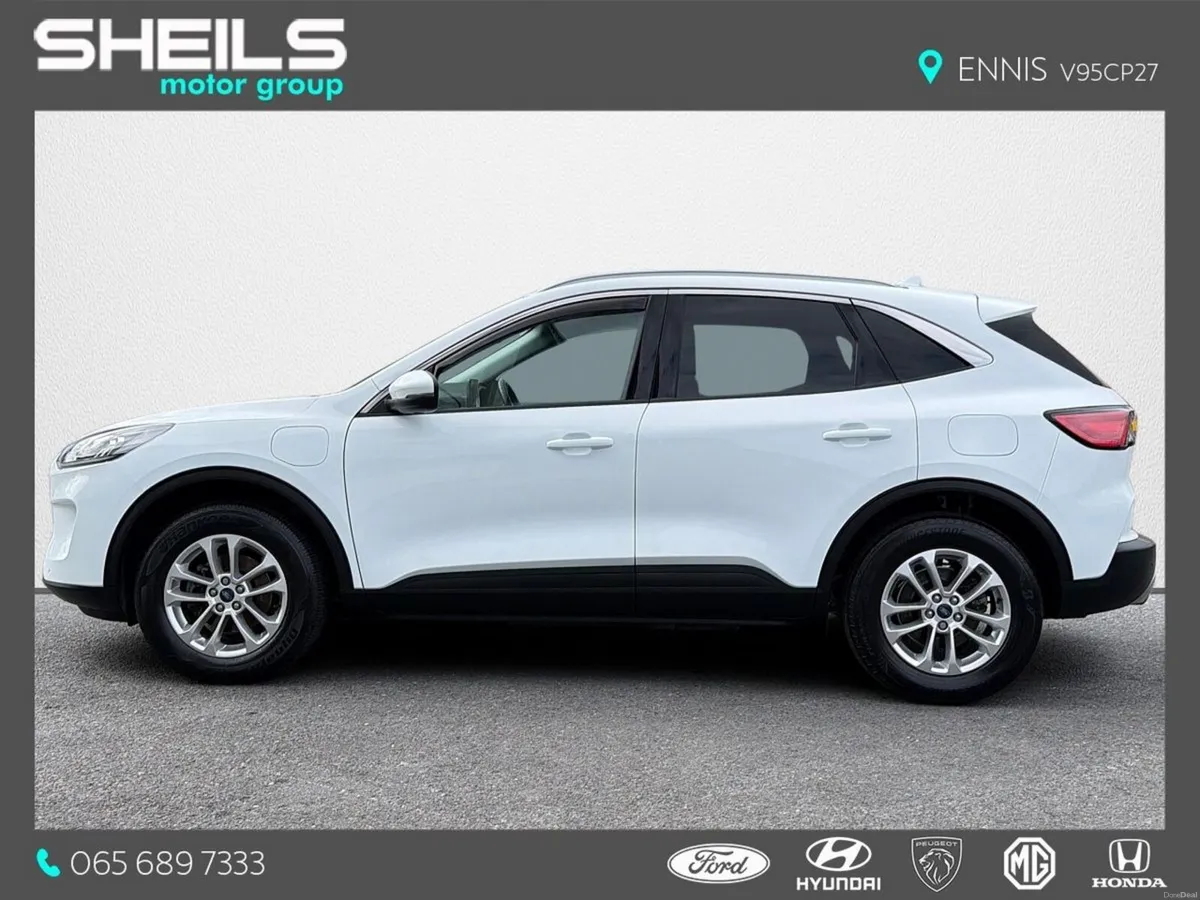 Ford Kuga Automatic 2.5 Plug-in Hybrid Titanium - Image 6