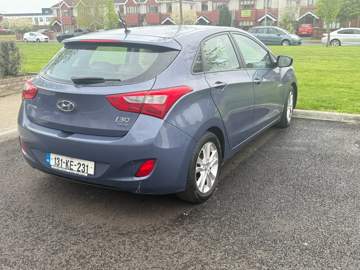 132 Hyundai I30 Deluxe - 1.6 CDRI - NCTD 05/27 - Image 4