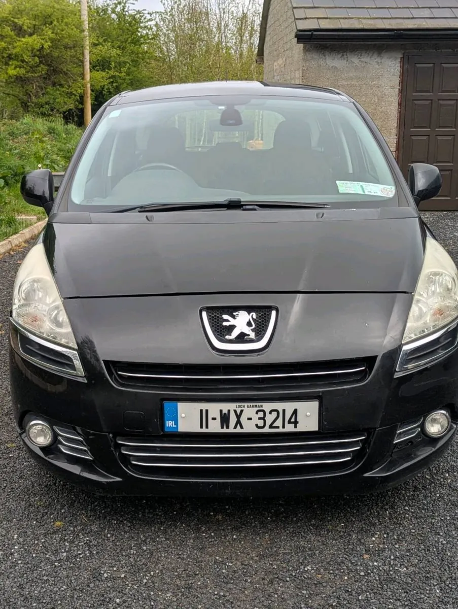 Peugeot 5008 - Image 1