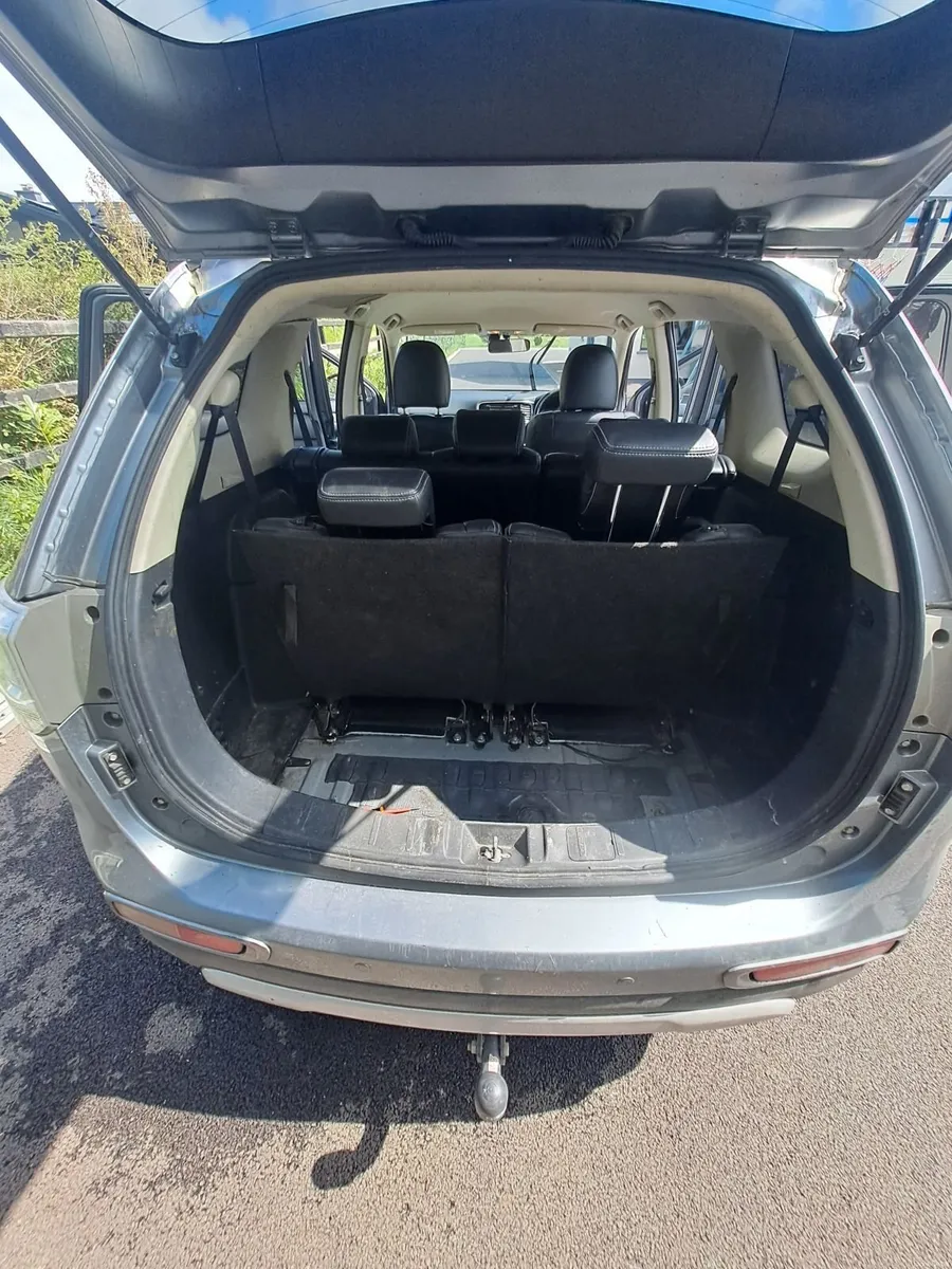 Mitsubishi Outlander 2015 - Image 2