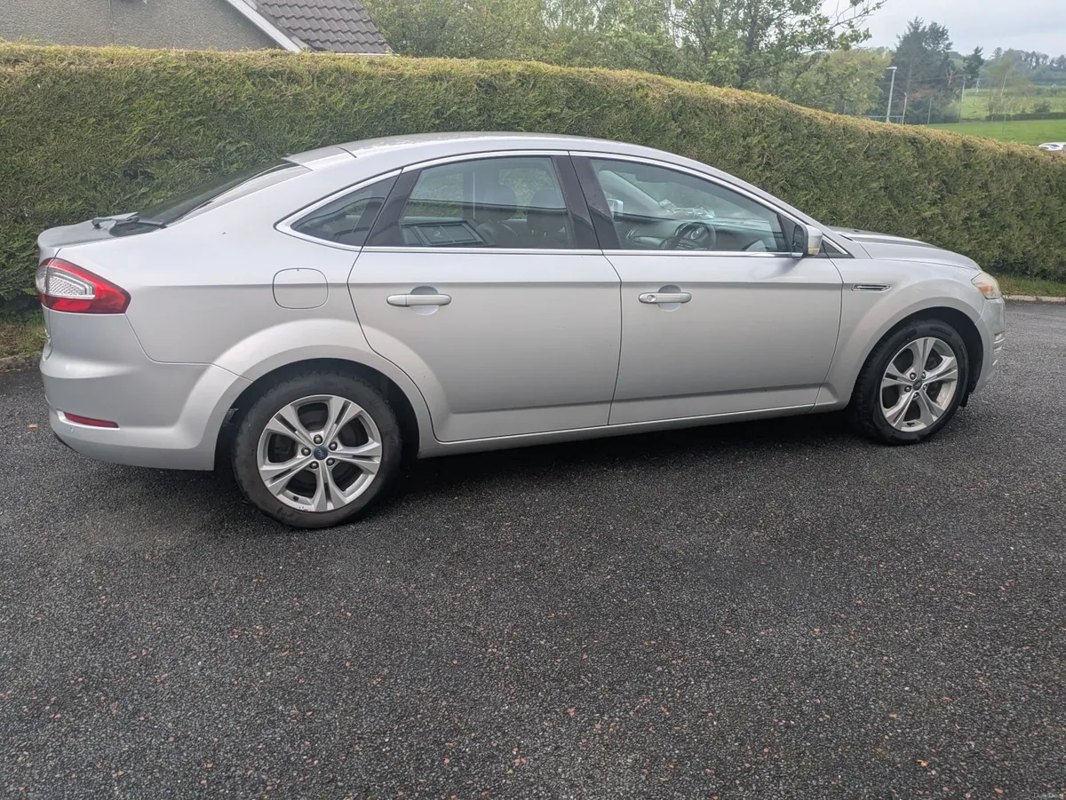 Ford Mondeo 2011 Titanium X - Image 4