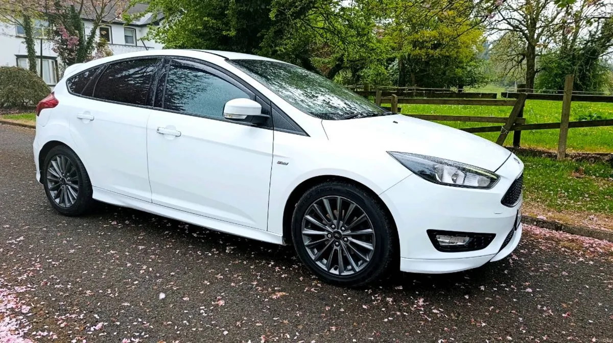 2017 Ford Focus Stline Diesel Low Kms - Image 1