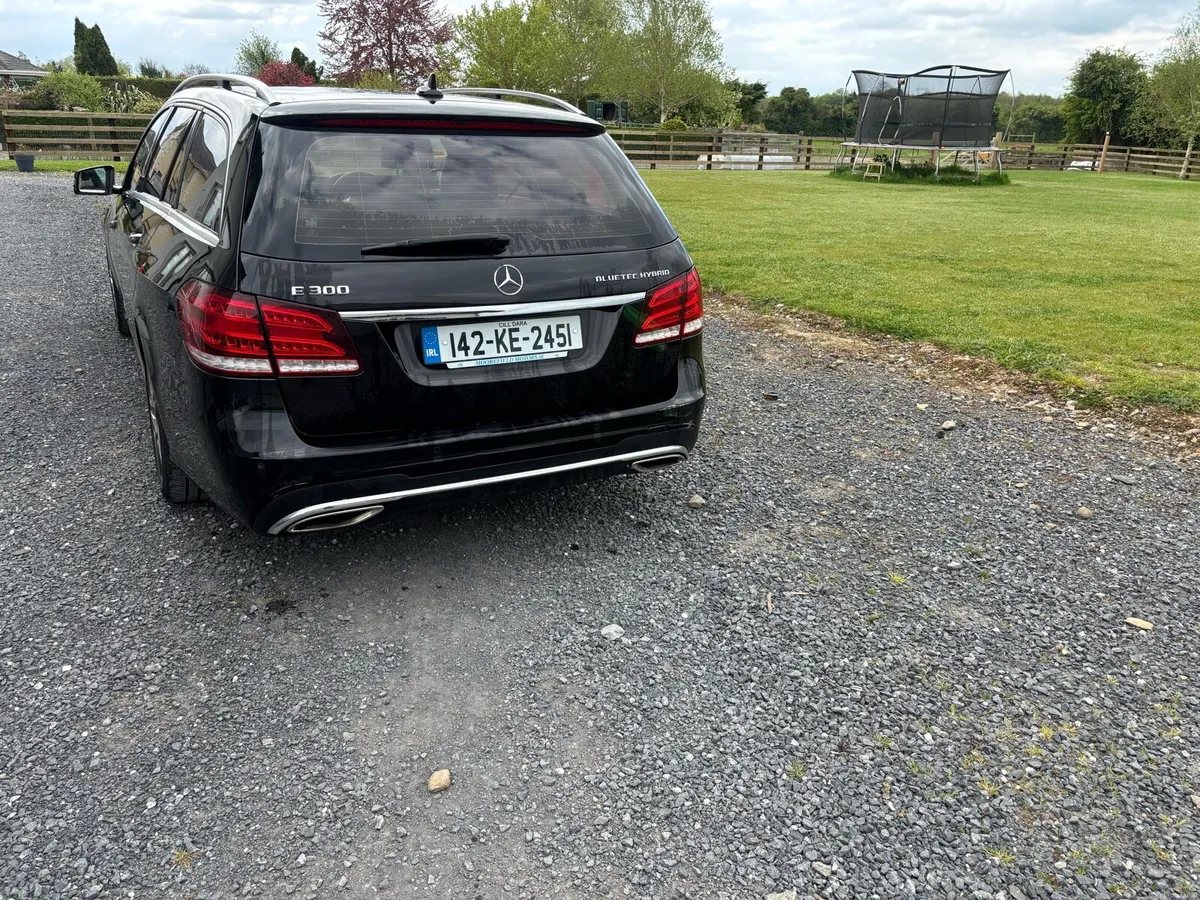 Mercedes Benz e300 - Image 1