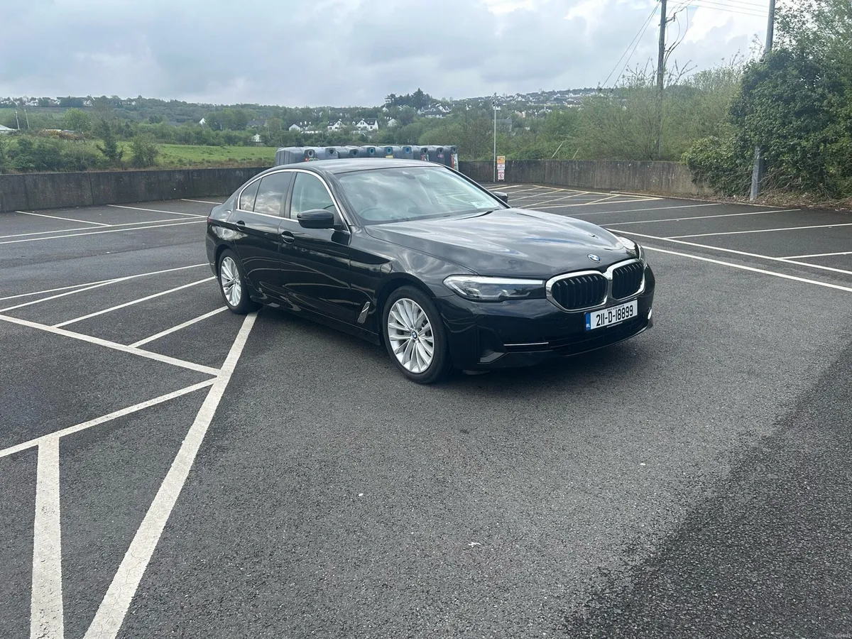 BMW 5 Series - Image 1