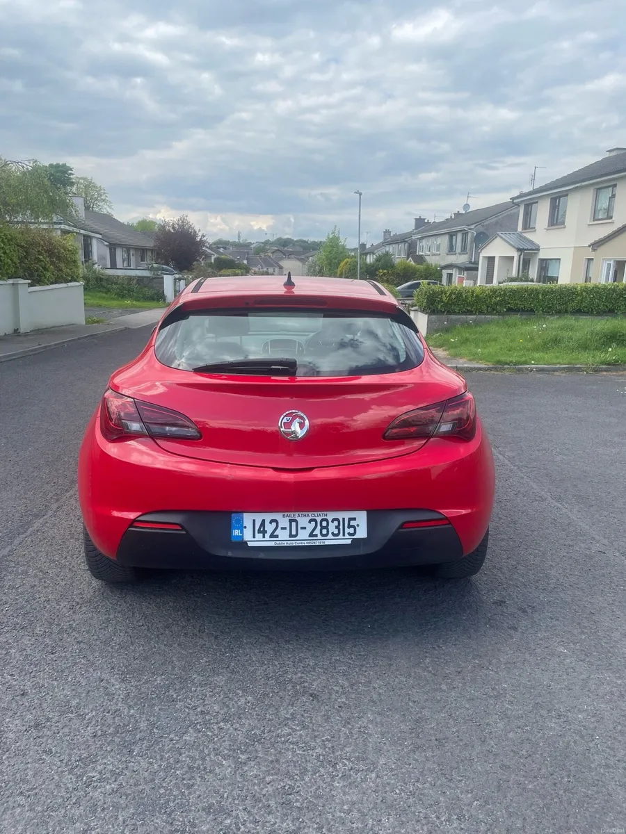 2014 Vauxhall Astra NCT expires 12/2026 - Image 4