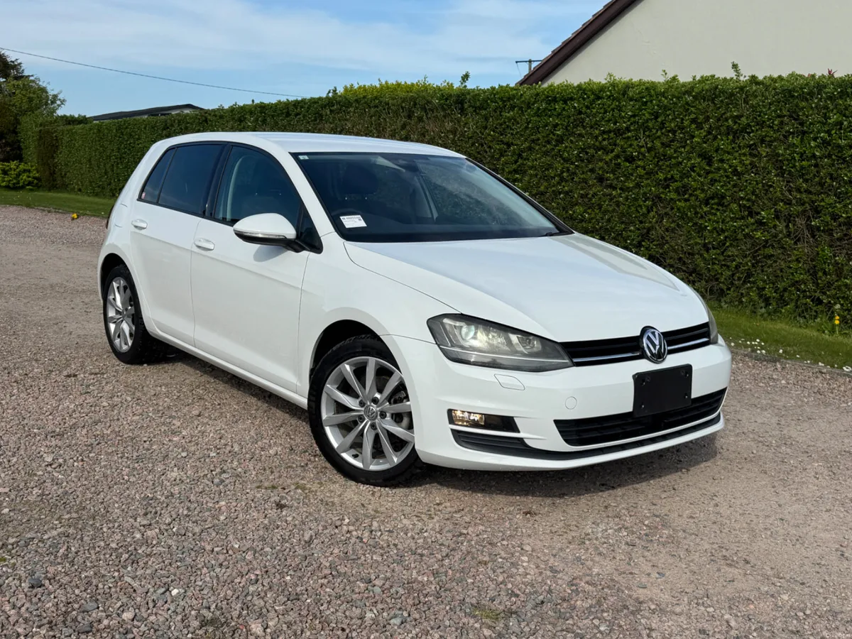 171 Volkswagen Golf Comfortline Connect - Image 1