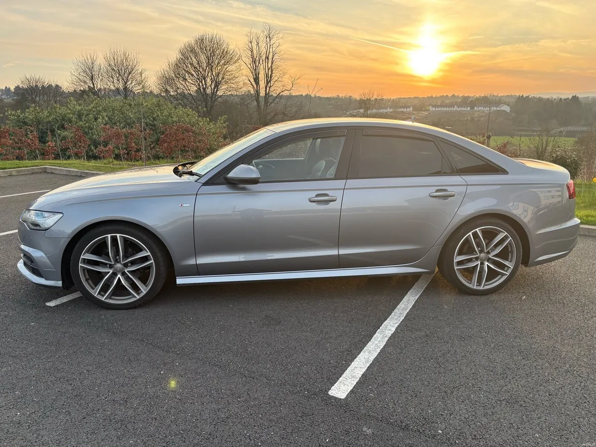 Car - Image 4