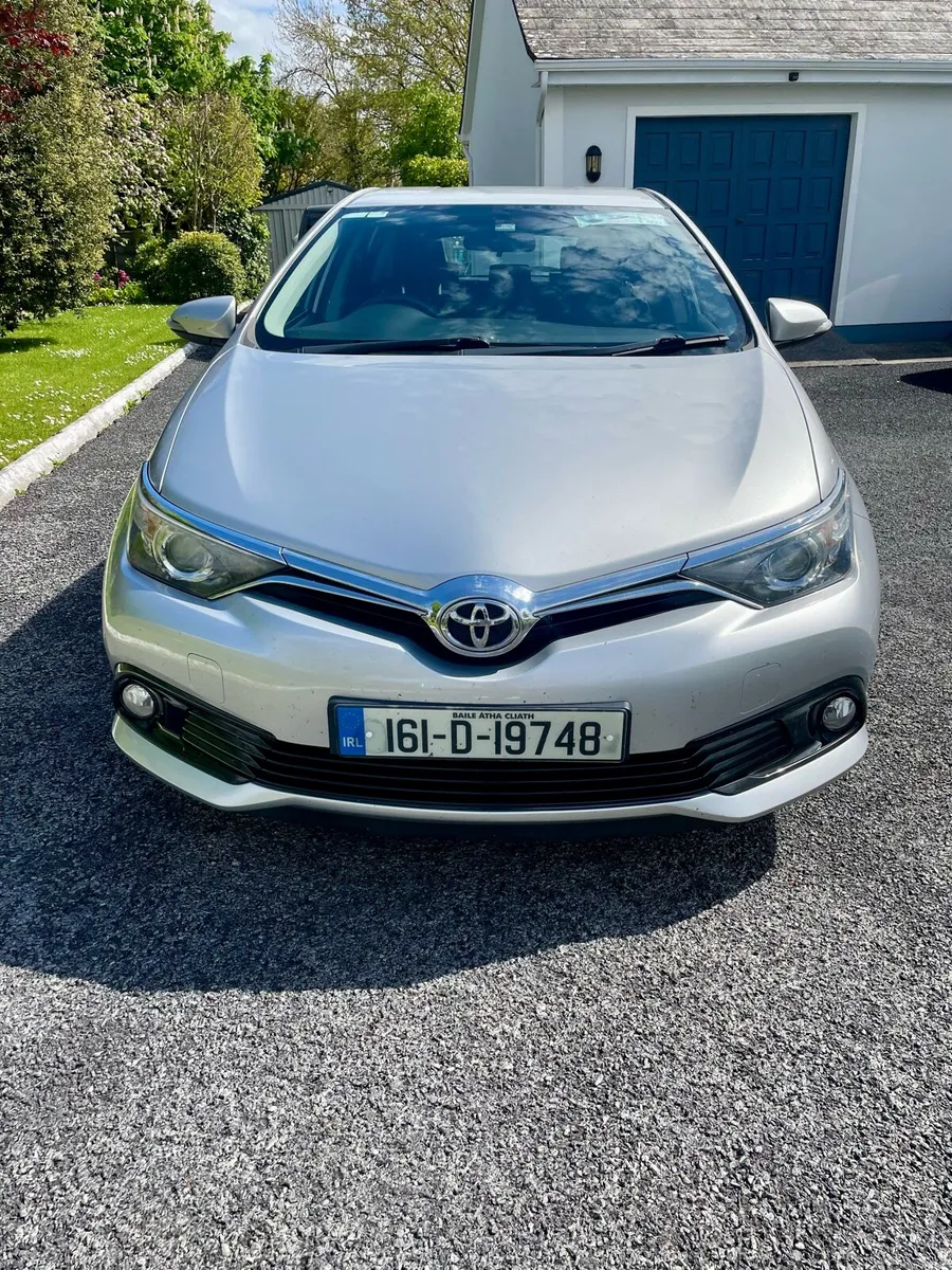 Toyota Auris 1.4 Diesel 2016 - Image 2