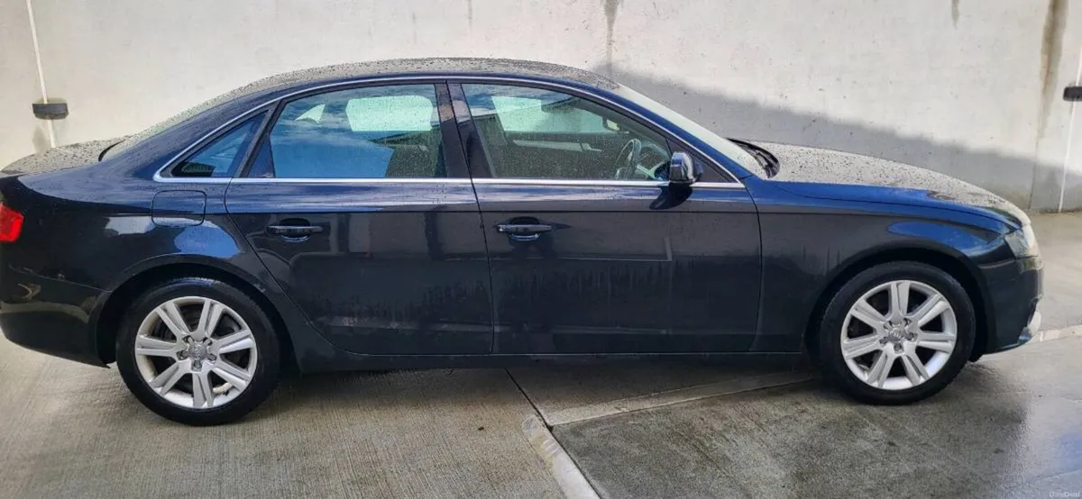 2010 audi a4 2.0tdi - Image 2