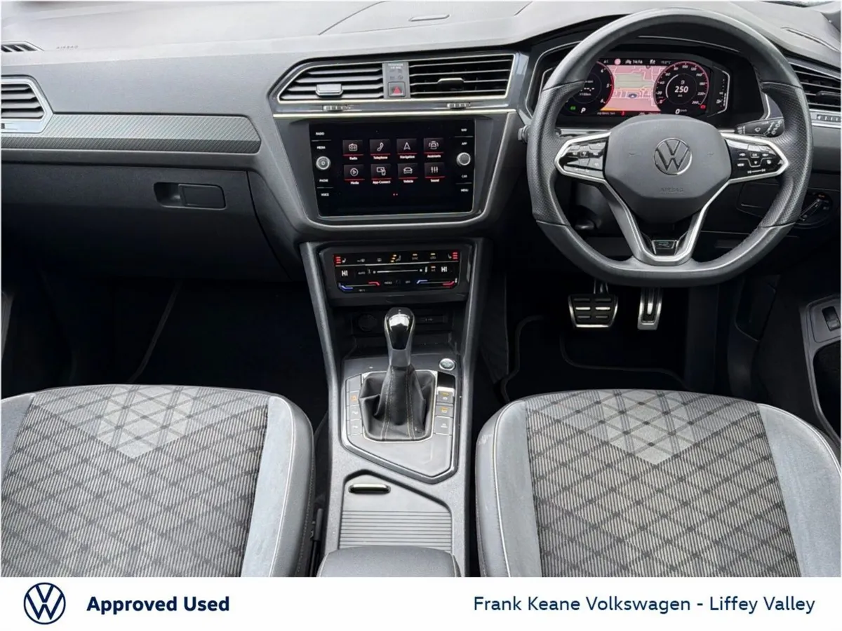 Volkswagen Tiguan Allspace R-LINE AUTO 2.0 TDI 150 - Image 2